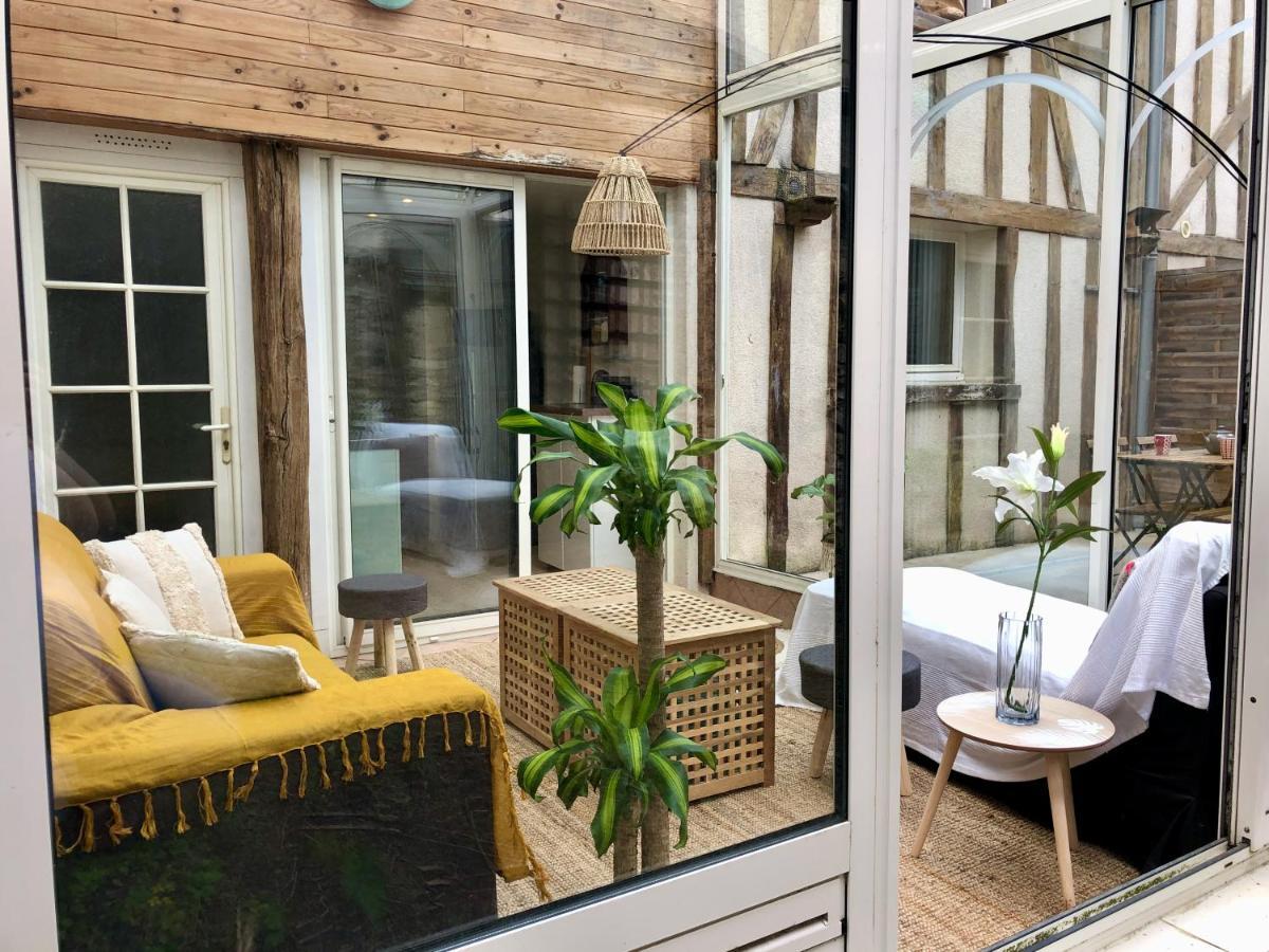 T2 Style Cottage - Veranda & Terrasse Exterieure Tours Eksteriør bilde